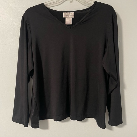 Susan Graver Style Tops - Susan Graver black V-neck Liquid Knit long sleeve T-shirt blouse top 2X‎